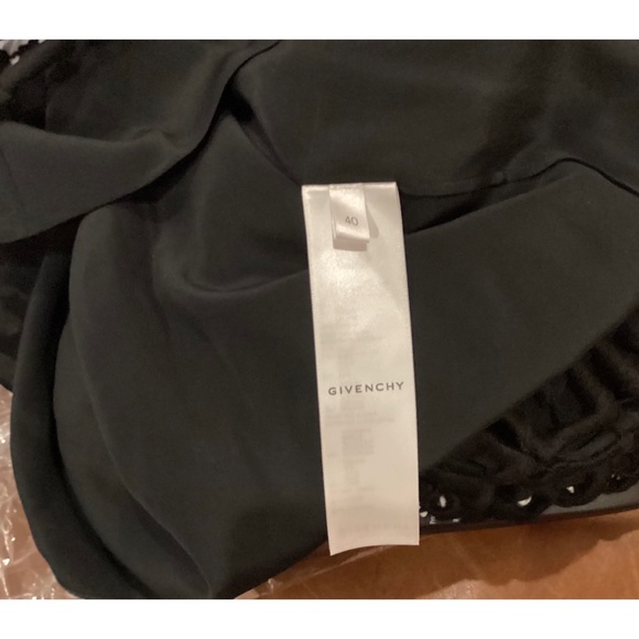 GIVENCHY MONOGRAM SEXY WOLL BLEND DRESS - Picture 9 of 9